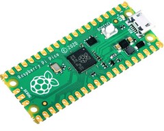 Le Raspberry Pi Pico est une carte microcontrôleur ASIC à 4 $. Image via la Fondation Raspberry Pi.