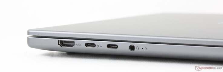 À gauche : HDMI 1.4b, 2x USB-C avec DisplayPort 1.4 + Power Delivery 3.0, casque 3.5 mm, OneKey Recovery