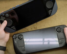 Le Steam Deck a parcouru un long chemin en deux ans depuis son prototype Engineering Sample 34. (Source de l'image : Bringus Studios)