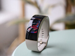 L'Amazfit dispose d'un écran AMOLED incurvé et d'une autonomie de batterie allant jusqu'à 7 jours. (Source de l'image : Xiaomi)