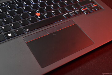 ThinkPad T14 G4 : Touchpad + TrackPoint