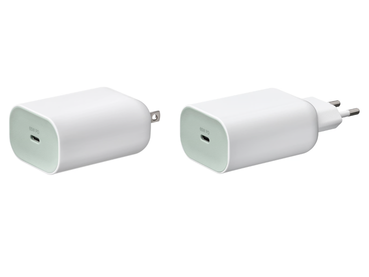 Les versions américaine (à gauche) et européenne (à droite) du chargeur IKEA Sjöss 65W à 1 port USB. (Source de l'image : IKEA)