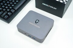 MINISFORUM X35G mini PC avec Intel Optane et i3-1005G1 avec 20 W TDP (Source : MINISFORUM)