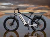 L'e-bike GMC HUMMER EV AWD a une puissance de pointe de 2 400 W. (Image source : Recon Power Bikes)