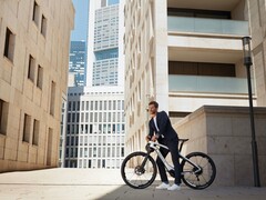 Porsche va commencer à produire des moteurs de bicyclettes électriques, des batteries et des logiciels de connectivité. (Image source : Porsche)