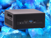 SimplyNUC propose le puissant Ryzen 9 7940HS dans un petit châssis. (Source de l'image : SimplyNUC)