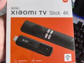 Le Xiaomi TV Stick 4K (2nd Gen) en chair et en os. (Source de l'image : Aliexpress)