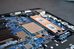 Lenovo ThinkPad T16 Gen 2 : SSD M.2 2280