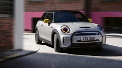 La BMW Mini Cooper SE est l&#039;un des véhicules électriques les plus abordables du marché. (Source d&#039;image : Mini UK)