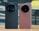 L'Oppo Find N5 et le Honor Magic V5 de gauche à droite. (Source de l'image : Kingmi Mobile - édité)