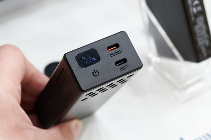 L'écran clignotait à travers la caméra, mais ce n'était pas visible à l'œil nu