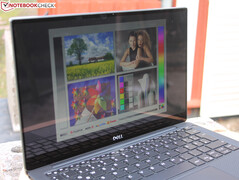 L'Ultrabook de Dell dans la lumière du jour.