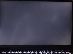 Saignement modéré du rétroéclairage (amélioré ici)