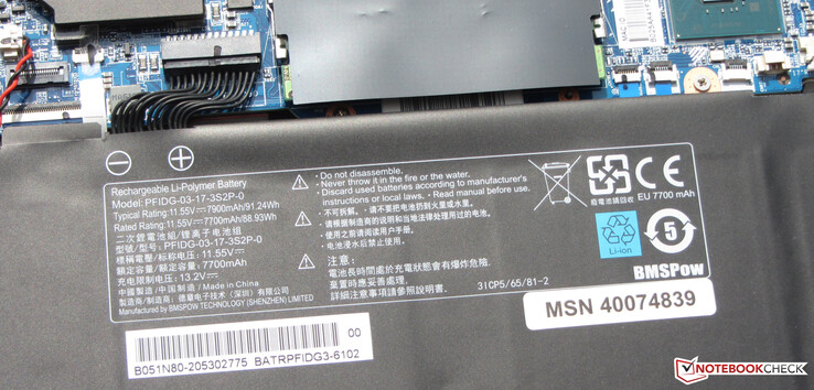 La batterie a une capacité de 91 Wh.