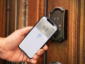 La serrure Encode Plus Smart Wi-Fi Deadbolt de Schlage fonctionne avec la fonction Home Key de Apple. (Image source : Schlage)