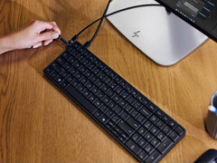 HP vend l'EliteBoard G1a en une seule couleur.