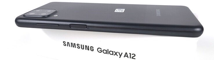 Samsung Galaxy Examen du smartphone A12 Exynos