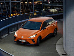 Première voiture électrique équipée d'une batterie à semi-conducteurs : MG4 avec batterie semi-solide sur le point d'obtenir l'autorisation de mise sur le marché. (Source de l'image : MG)