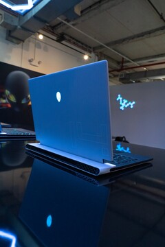 Dell a dévoilé l'Alienware x14 équipé de processeurs Intel Alder Lake