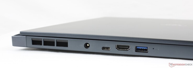 Côté gauche : entrée secteur, USB C + Thunderbolt 3, HDMI 2.0, USB-A 3.2 Gen. 2.