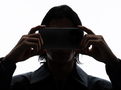 Le GT 8 Pro pourrait arriver avant le OnePlus 15 sur le marché mondial. Photo : une image promotionnelle du GT 8 Pro. (Source de l'image : Realme)