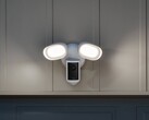 La Ring Floodlight Cam Pro (photo) est l'une des quatre nouvelles caméras de sécurité 4K. (Source : Ring)