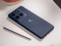 Le nouveau Moto G Stylus dispose d'un écran beaucoup plus lumineux que le modèle de l'année dernière. (Source de l'image : Motorola)