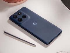 Le nouveau Moto G Stylus dispose d&#039;un écran beaucoup plus lumineux que le modèle de l&#039;année dernière. (Source de l&#039;image : Motorola)