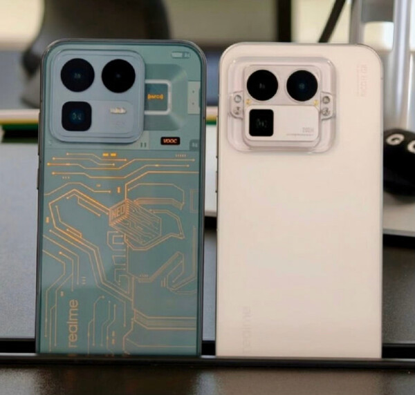 Le Realme Neo 8 Sanxingdui Édition limitée et le Realme GT 8 Pro.