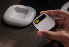 Sam Altman est l'un des principaux bailleurs de fonds de Human Ai Pin. (Image : Humane)