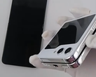 Une prise en main du "Galaxy Z Flip model ". (Source : SlashLeaks)