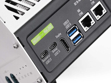 L'un des deux ports Ethernet est particulièrement rapide