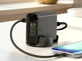 Ce chargeur rapide GAN de 140 watts de Satechi peut produire un maximum de 140 watts à la fois. 