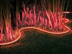 Philips Hue cessera de commercialiser des lampes intelligentes telles que l'Outdoor Lightstrip (photo). (Source : Philips Hue)