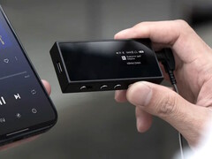 Questyle lance le M18i, un convertisseur USB-DAC portable avec amplificateur pour casque et connectivité Bluetooth. (Source de l'image : Questyle)