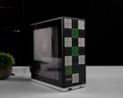 Mini-PC modulaire Framework Desktop avec la marque AMD et un design personnalisé de la face avant (Source d'image : ETA PRIME)
