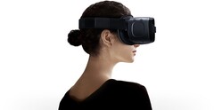 La rumeur suggère que Samsung travaille sur un nouveau dispositif XR, le premier de la société depuis le casque Gear VR, illustré ci-dessus. (Image source : Samsung)