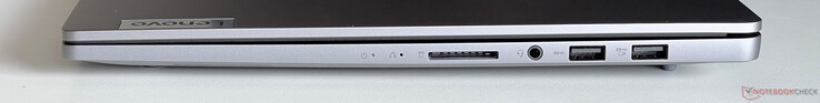 A droite : Lecteur de carte SD, audio 3,5 mm, USB-A 3.2 Gen 1 (5 GBit/s), USB-A 3.2 Gen 1 (5 Gbit/s, alimenté)