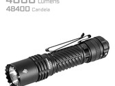 Le T37 avec un commutateur rotatif à l'extrémité. (Source de l'image : Acebeam)