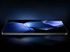 Le OnePlus 15 pourrait être doté d'un écran de 165 Hz. Photo : l'écran du OnePlus 13 (Source de l'image : OnePlus - édité) 