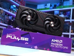 La carte AMD Radeon RX 9070 GRE dispose de 12 Go de VRAM GDDR6.