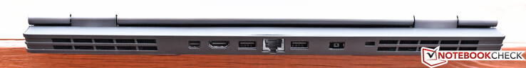 A l'arrière : mini DisplayPort, HDMI, USB 3.1 Gen 2 x 2, Ethernet gigabit, entrée secteur, verrou de sécurité Kensington.