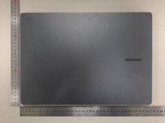 Les principales caractéristiques du Samsung Galaxy Book3 Ultra ont été révélées (image via Sleepy Kuma sur Twitter)