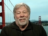 Applesteve Wozniak, cofondateur de l'entreprise, nous fait part de ses réflexions sur Apple Intelligence. (Source : Bloomberg via YouTube)