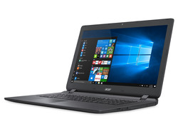 En test : l'Acer Aspire ES 17 ES1-732-P7YA. Modèle de test aimablement fourni par Cyberport.