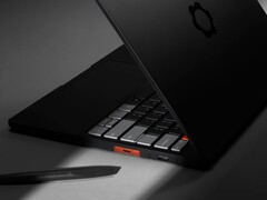 Le Framework Laptop 13 Pro peut être équipé d’un processeur allant jusqu’à un Core Ultra X7 358H.
