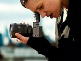 Le Sony FX2 est équipé d'un viseur électronique (Source : Sony)