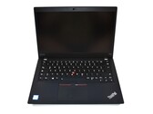Critique complète de l'ultraportable Lenovo ThinkPad X390 (i5-8265U, UHD 620, FHD)