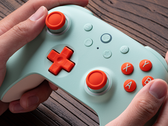 L'Ultimate 2C offre un taux d'interrogation de 1 000 Hz en mode filaire et en mode 2,4 GHz. (Source de l'image : 8BitDo)