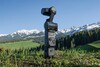 L'Insta360 Luna Ultra est doté d'un écran tactile OLED détachable